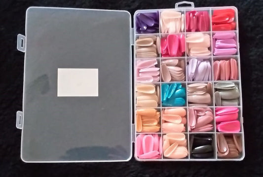 576 Pcs Artificial Nail set Short